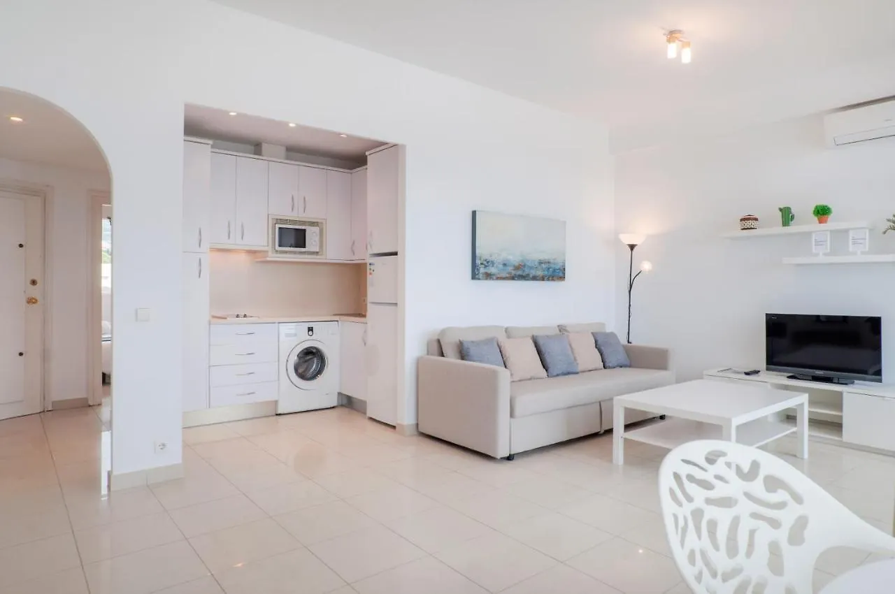 Skol Sea Views Apartments Marbella