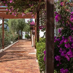 Teguisol 258, Apt. With Terrace, Near The , Costa Teguise Espagne