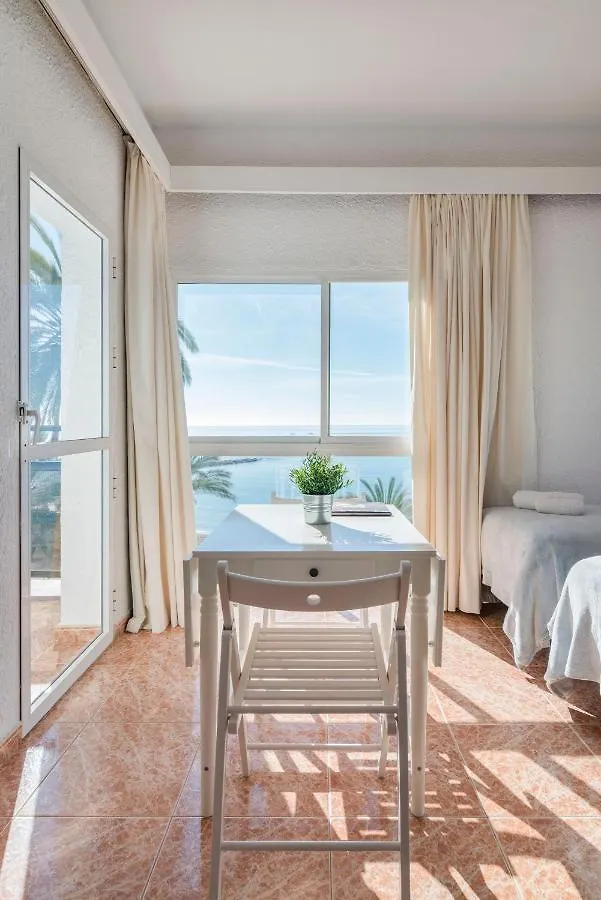 Skol Sea Views Apartments Marbellac